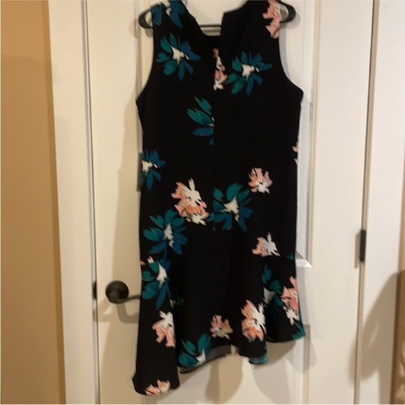 NWT WWW ASYMMETRICAL DRESS - Picture 3 of 4